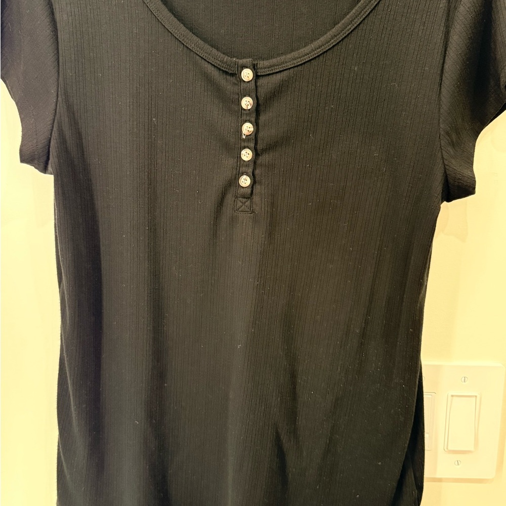 Jackson Rowe Button-Detail Women's Top